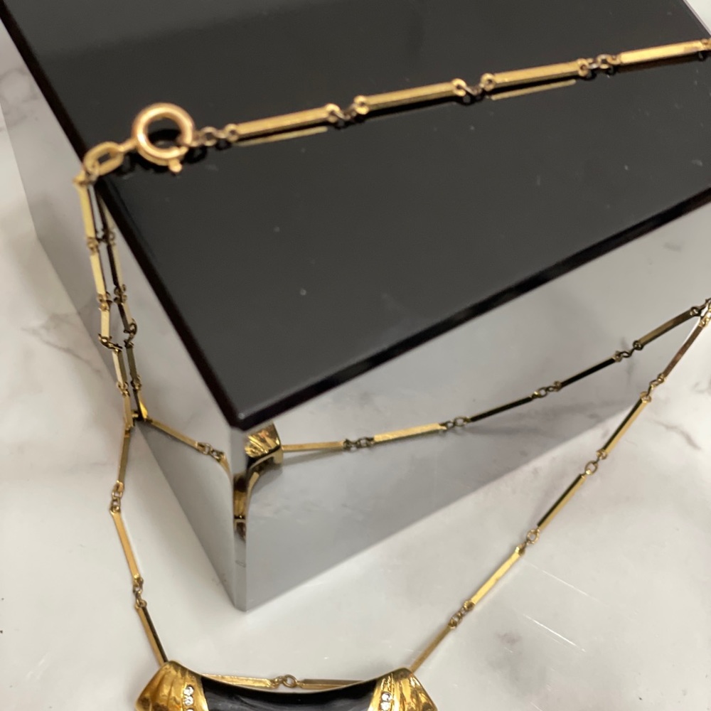 Vintage Marvella Pendant Necklace - Picture 6 of 7